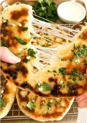 Hình ảnh Cheese Naan