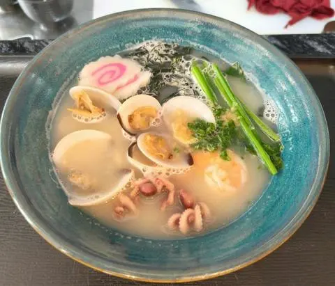 Hình ảnh Mì udon hải sản
