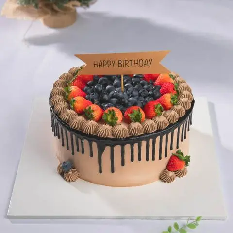 Hình ảnh Bánh Kem Sinh Nhật Socola Trái Cây Nhiệt Đới - Size 20cm