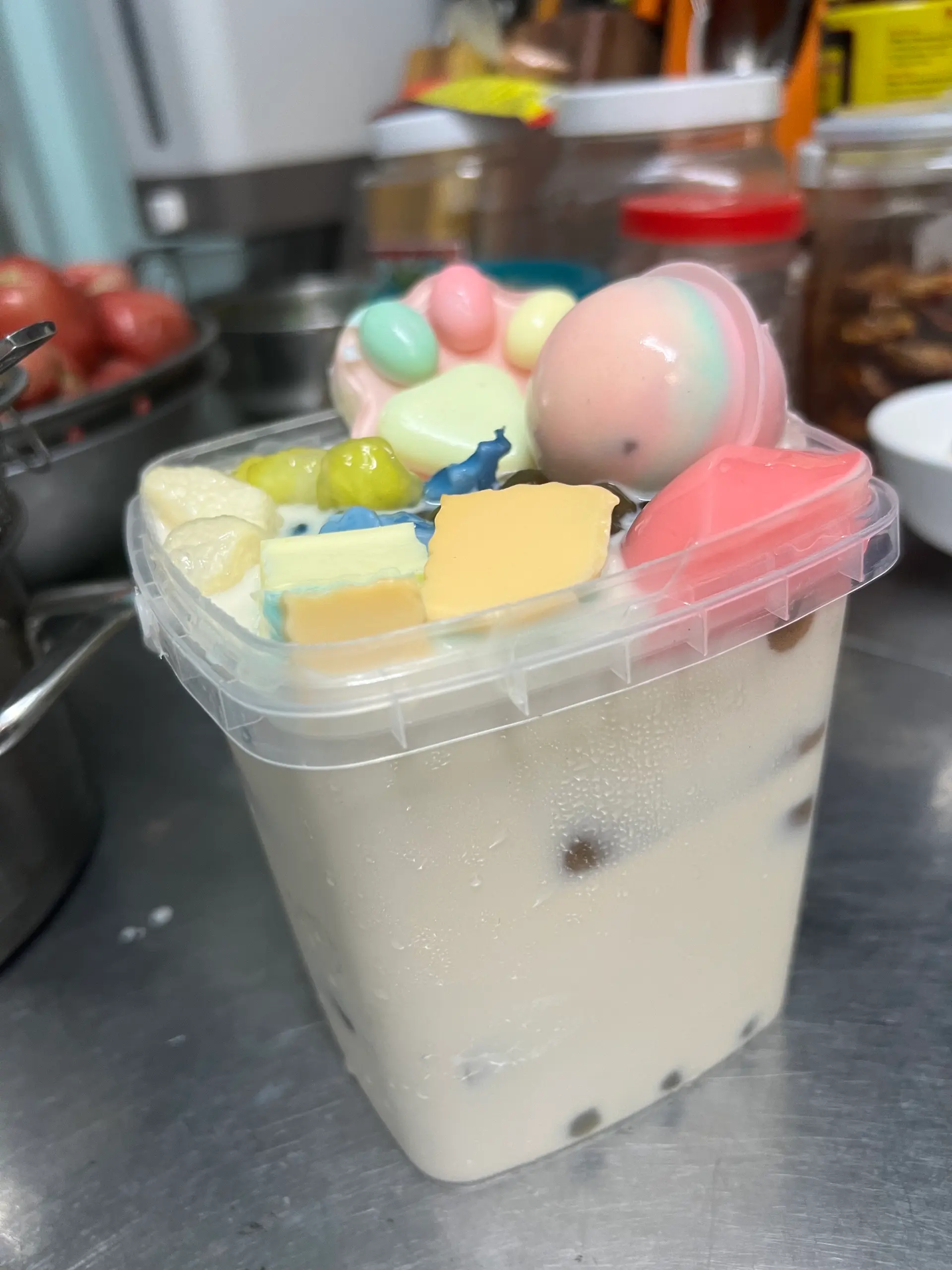 Hình ảnh Xô trà sữa Ô long Full topping 1 lít