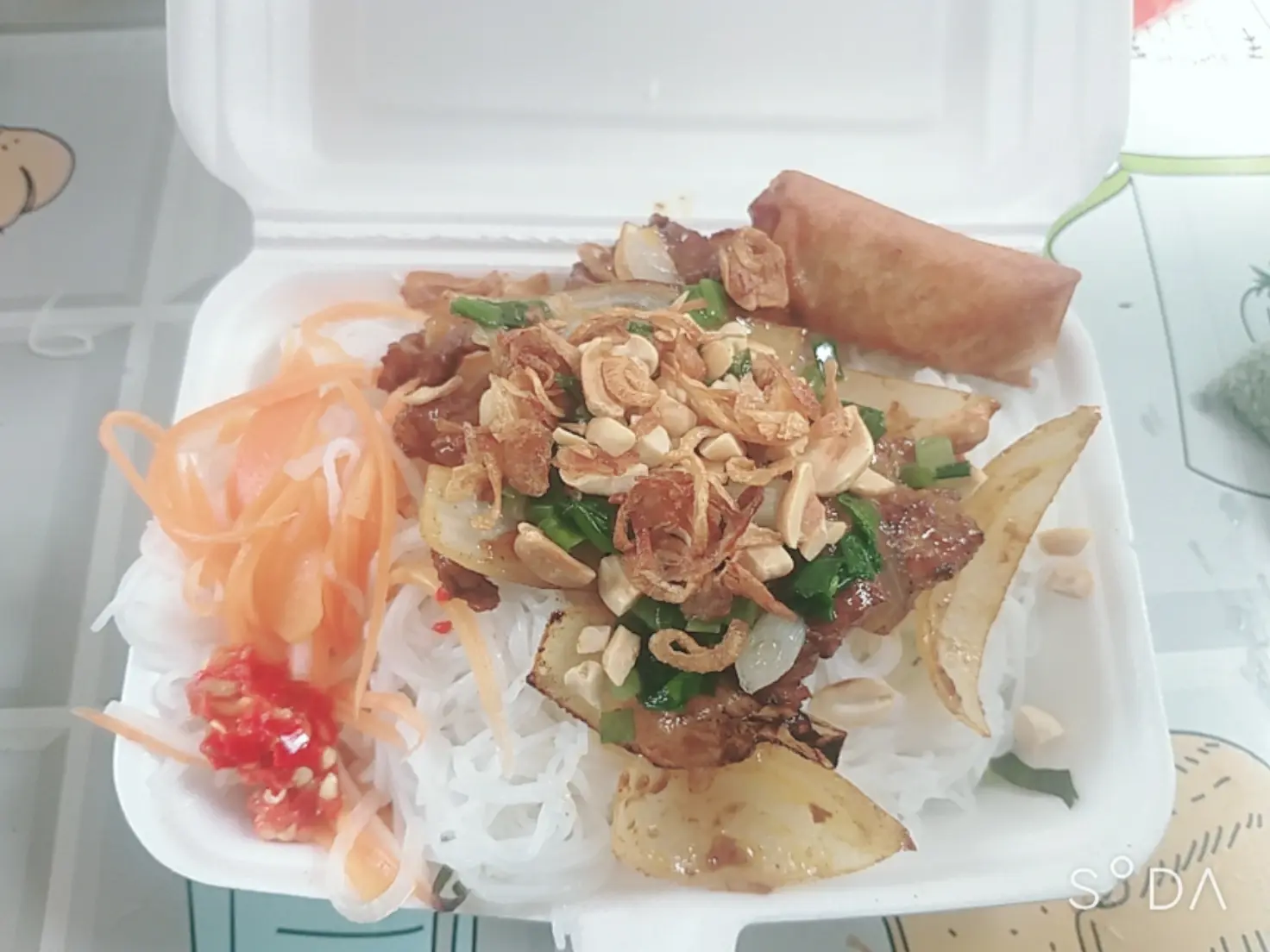 Hình ảnh BÚN THỊT XÀO+CHẢ GIÒ