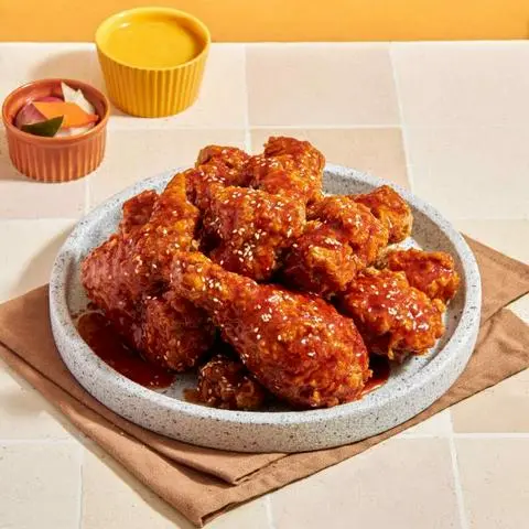 Hình ảnh Combo 2 miếng gà rán mix xiên que