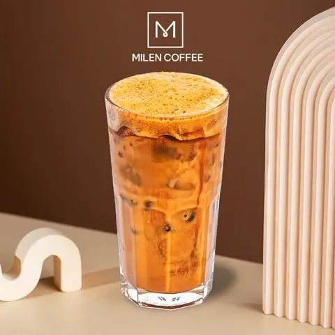 Hình ảnh Vietnamese Milk Coffee (Cà phê sữa đá)