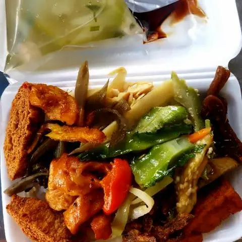 Hình ảnh Cơm trắng thập cẩm