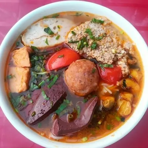 Hình ảnh Bún riêu đầy đủ