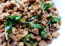 Hình ảnh Phở xào heo bằm lá quế kiểu Thái
