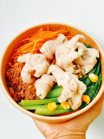 Hình ảnh Mì Trộn Chân Gà Rút Xương