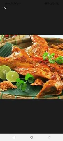 Hình ảnh Gà nướng muối ớt nguyên con cắt sẵn + Coca