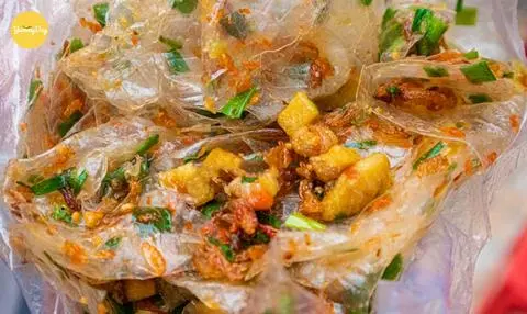 Hình ảnh Bánh tráng trộn tóp mỡ