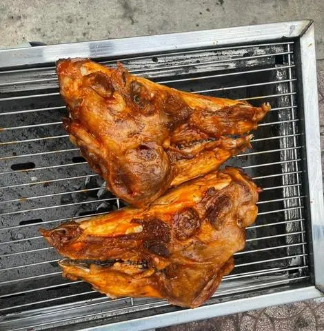 Hình ảnh Má Heo Nướng