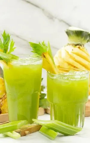 Hình ảnh nước ép ổi + cần tây+ thơm