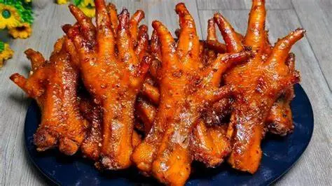 Hình ảnh chân gà quái thú 