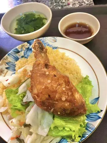 Hình ảnh Cơm đùi gà