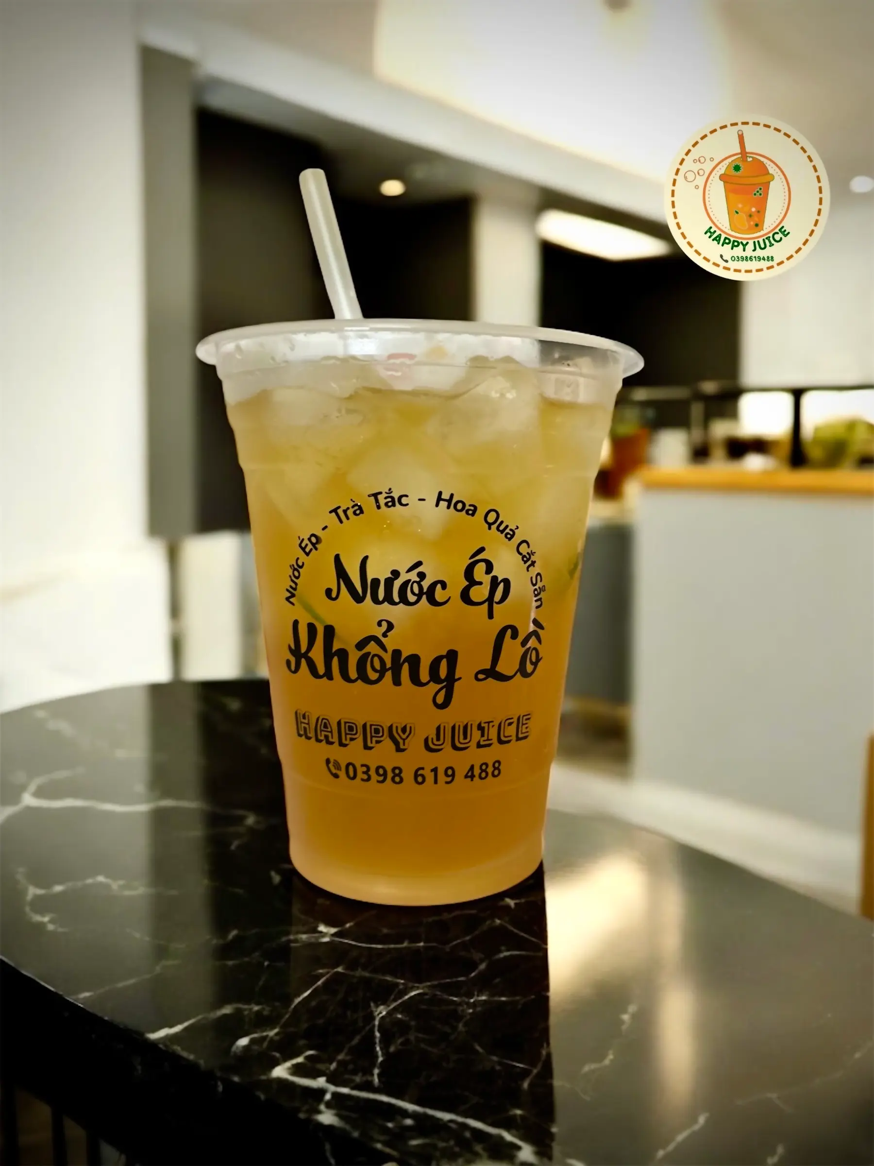 Hình ảnh trà tắc truyền thống khổng lồ