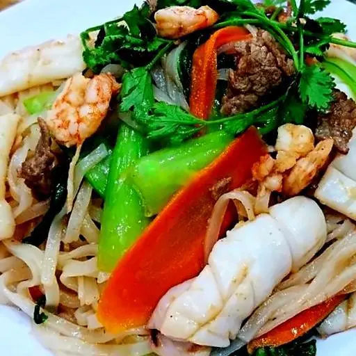 Hình ảnh Hủ tiếu xào thập cẩm