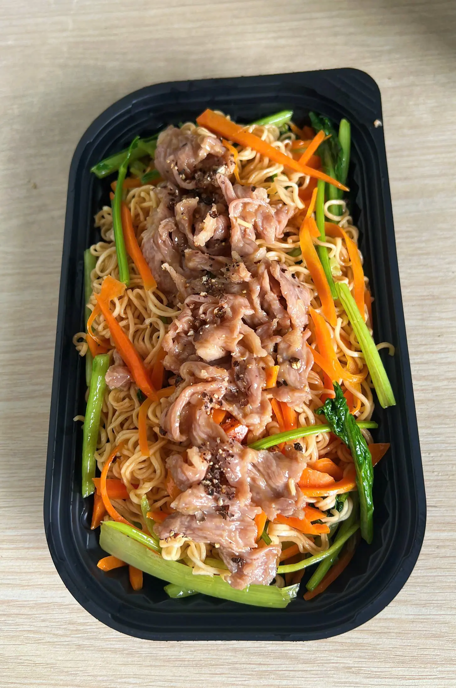 Hình ảnh Mì trộn bò xào trứng