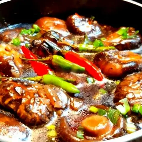 Hình ảnh Nấm Đông Cô Kho Tiêu