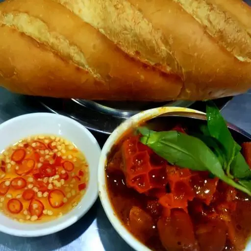 Hình ảnh Phá lấu bánh mì