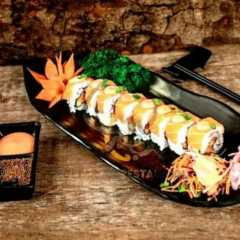 Hình ảnh Sushi Tảo Đỏ
