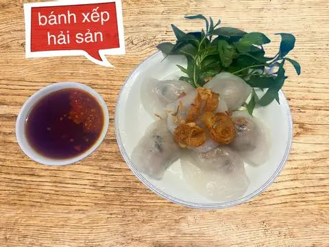 Hình ảnh 6 viên bánh xếp hải sản
