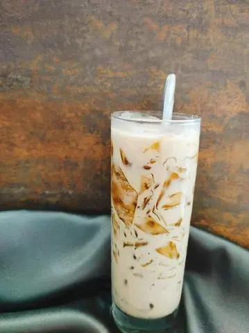 Hình ảnh chè dừa dầm Vị cafe 1 phần 