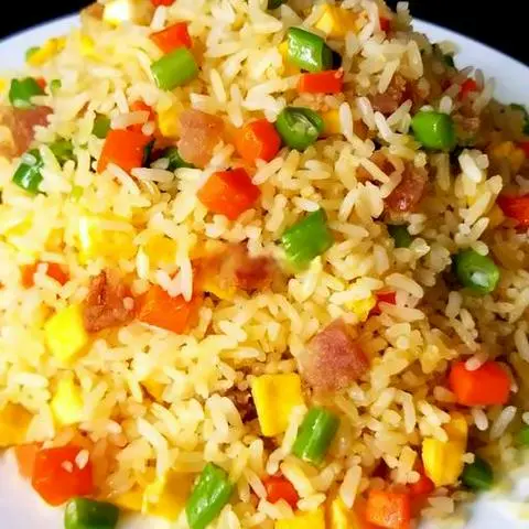 Hình ảnh Cơm chiên dương châu