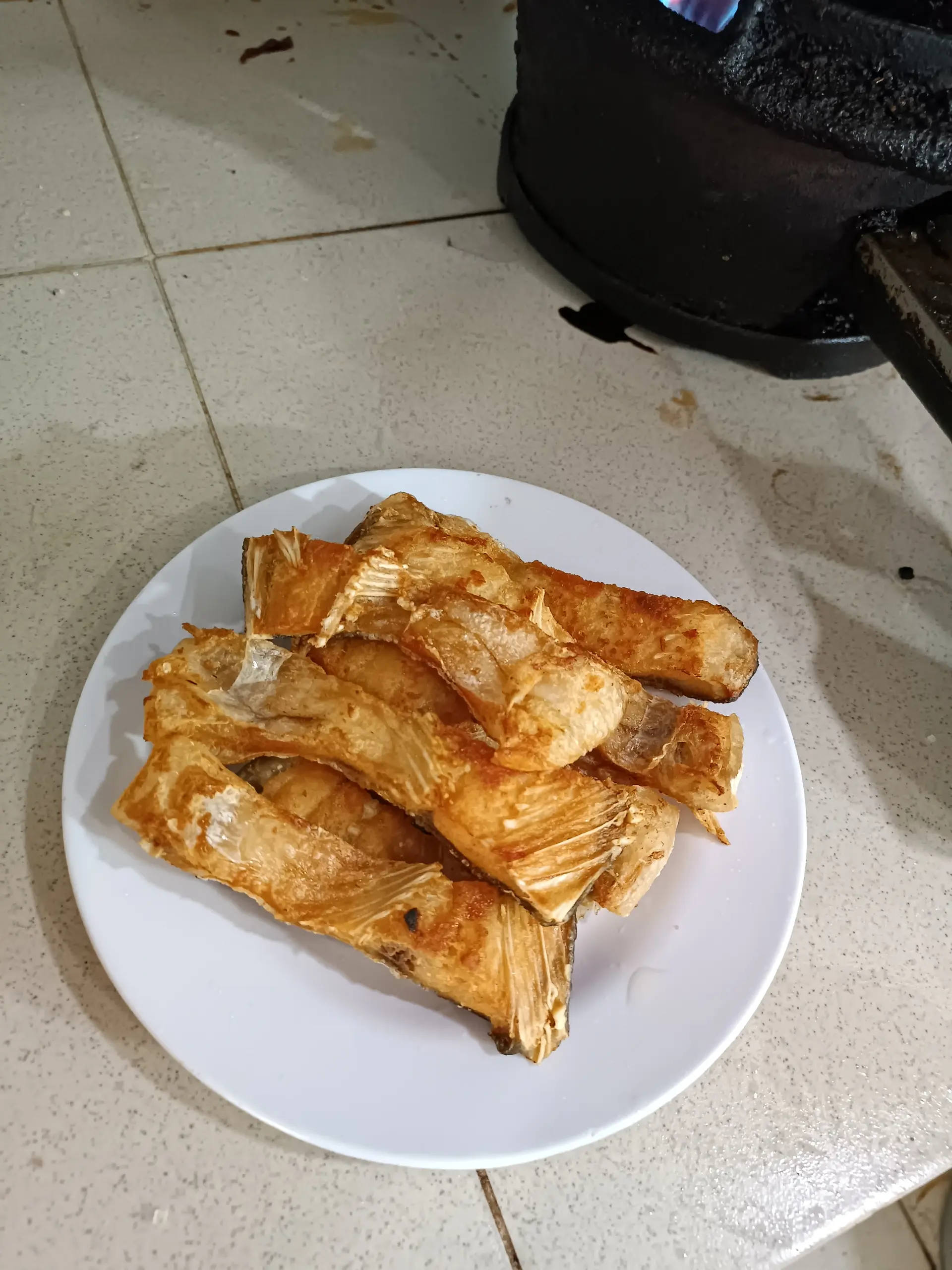 Hình ảnh cơm khô cá dứa 