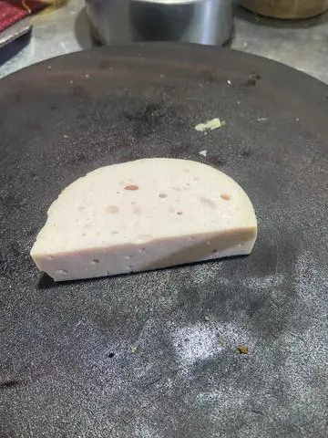 Hình ảnh Chả lụa thêm