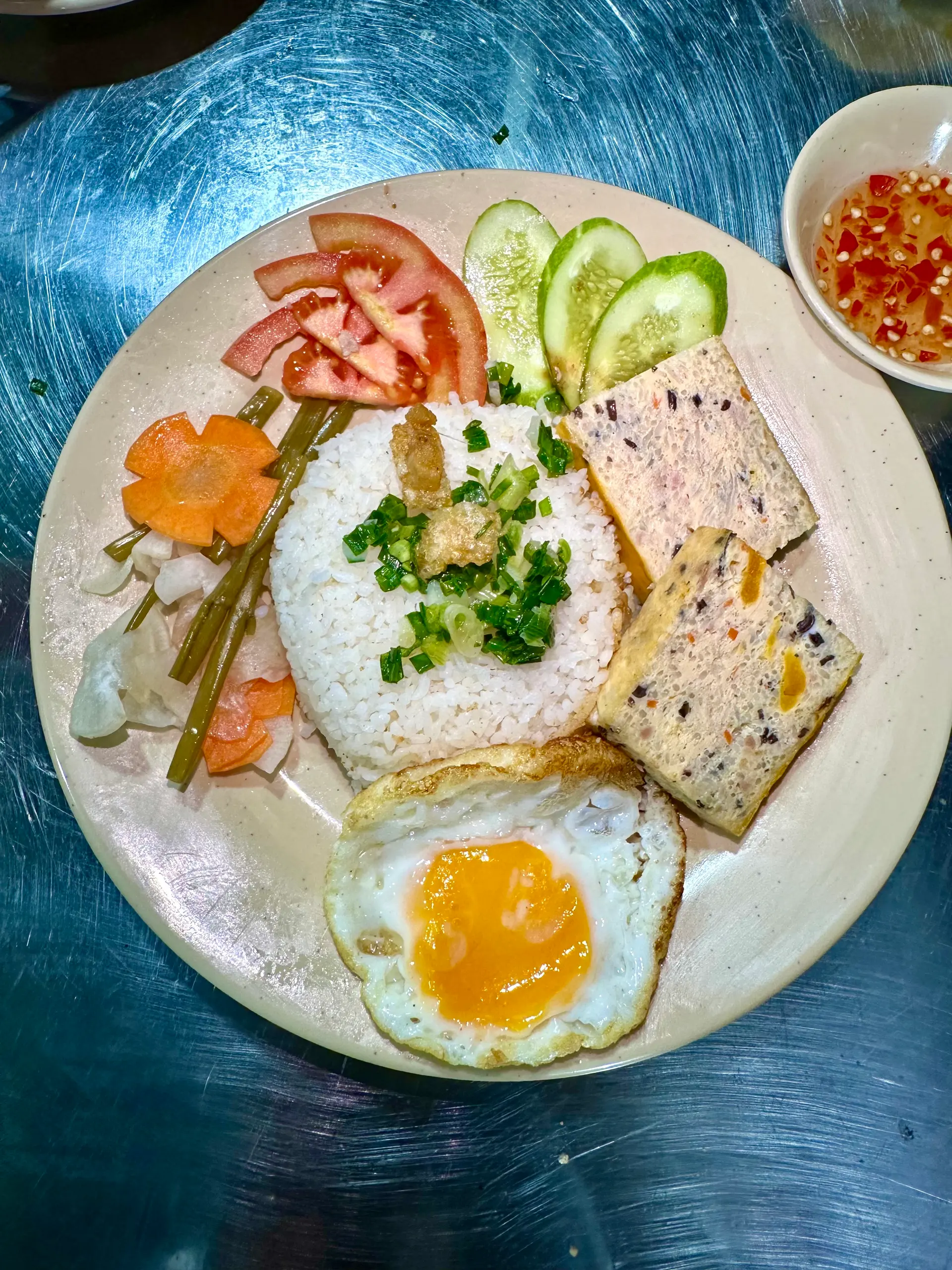 Hình ảnh Cơm tấm chả - trứng