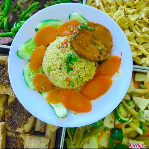 Hình ảnh Cơm Chiên + Chả Nấm