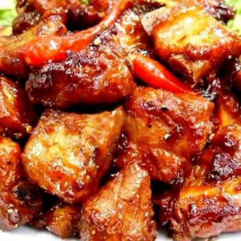 Hình ảnh Sườn heo nướng muối ớt - 500gr