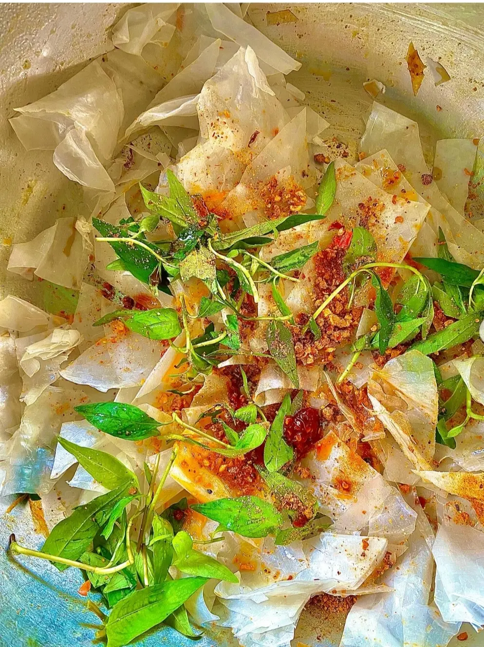 Hình ảnh Bánh Tráng Trộn Muối Tắc Chay