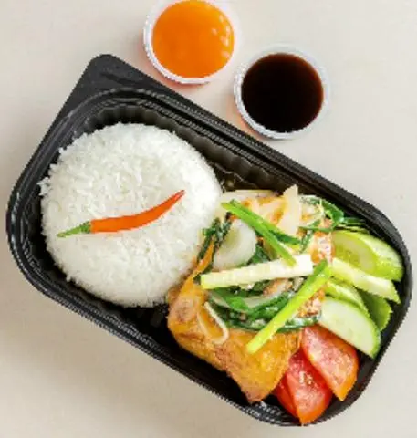 Hình ảnh Cơm gà chiên nước mắm