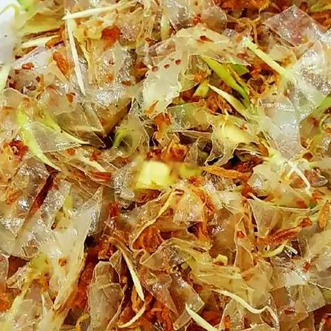 Hình ảnh Bánh tráng khô gà bơ tỏi