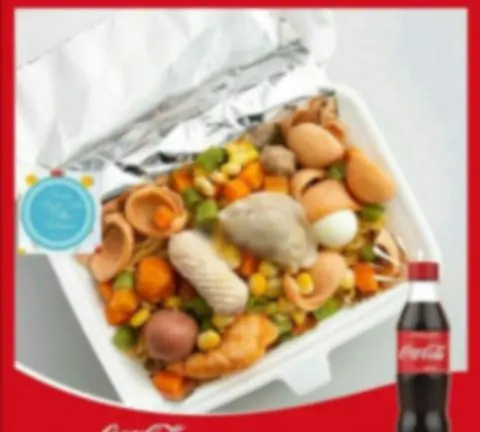 Hình ảnh 2 Mì thập cẩm - coca