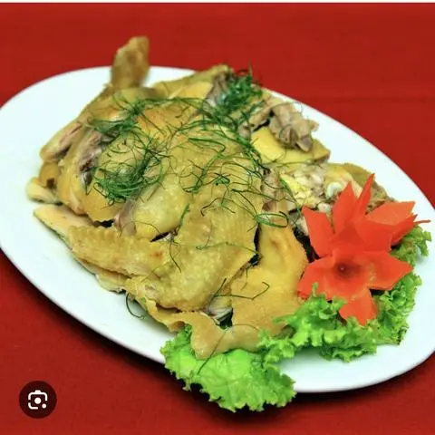 Hình ảnh Gà hấp lá chanh