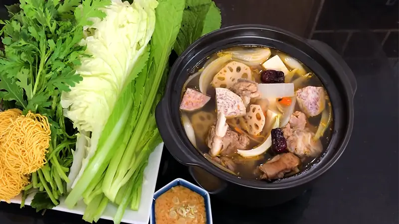 Hình ảnh Lẩu dê lớn