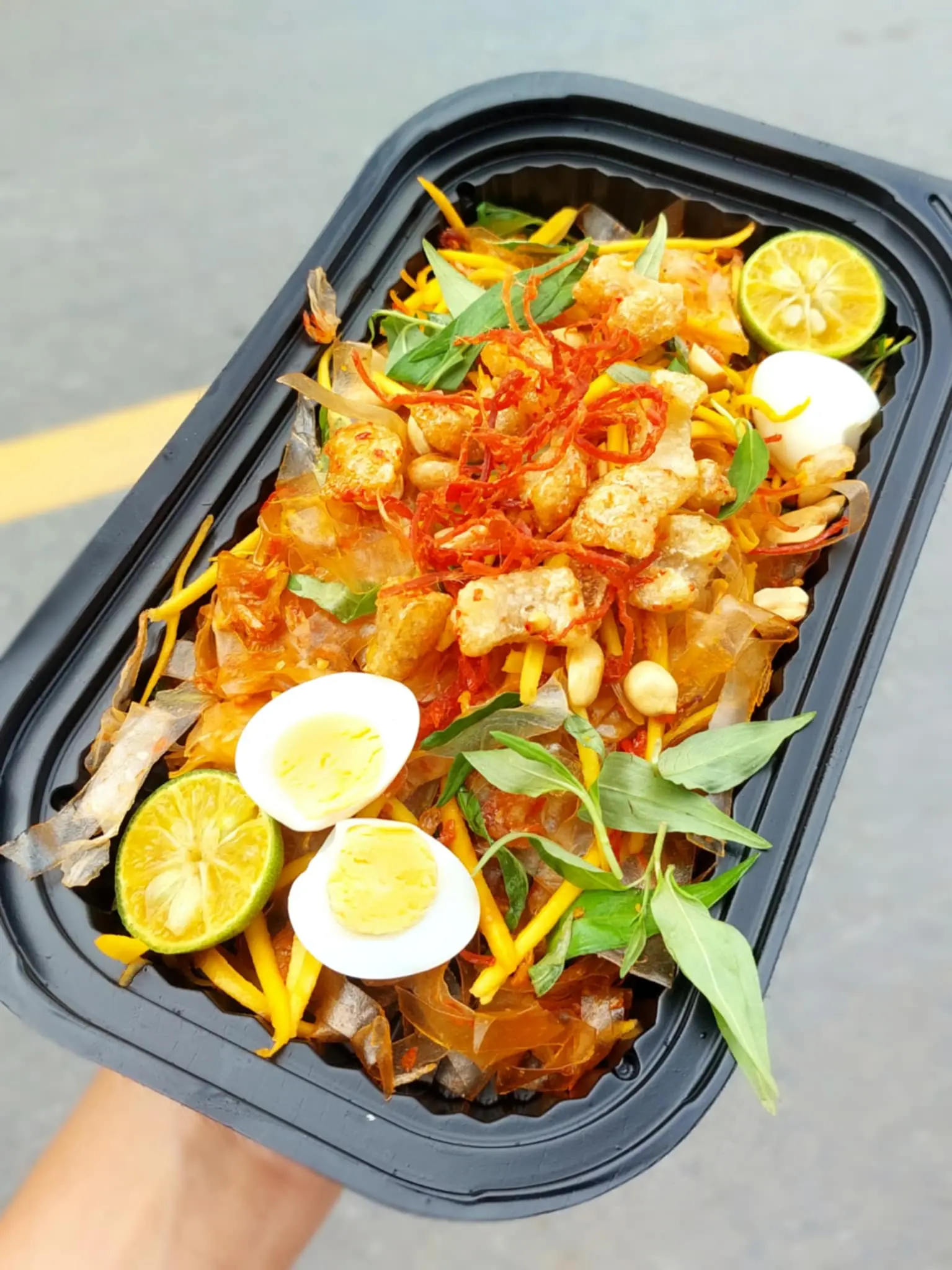 Hình ảnh Bánh tráng trộn (đã gồm thuế)