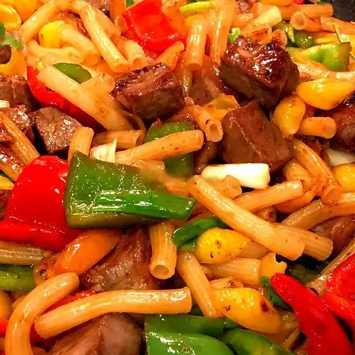 Hình ảnh Diced Beef Pasta