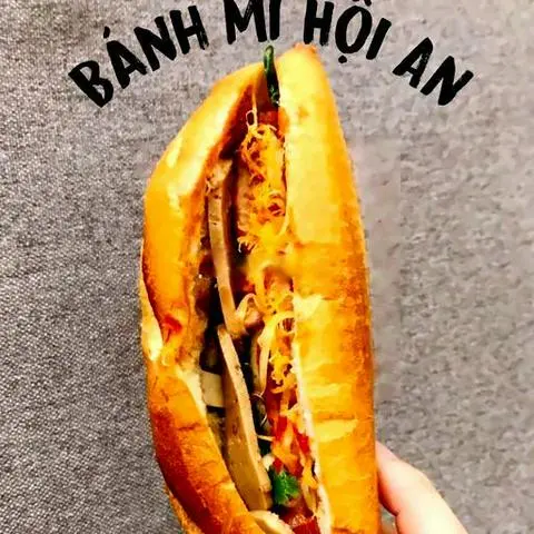 Hình ảnh Bánh mì chả lụa