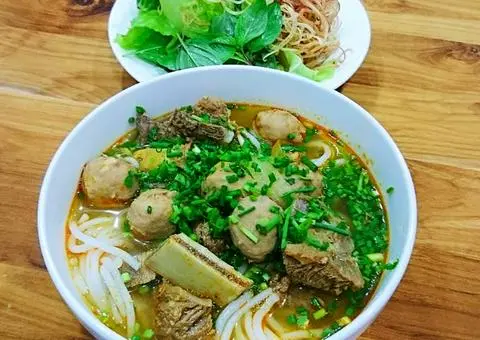 Hình ảnh Bún bò viên