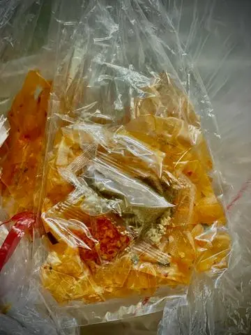 Hình ảnh Bánh tráng sợi dẻo tôm