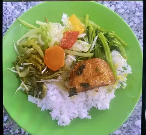 Hình ảnh Cơm chả cá kho 