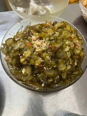 Hình ảnh Dưa mắm( dưa leo muối) ăn chay đc