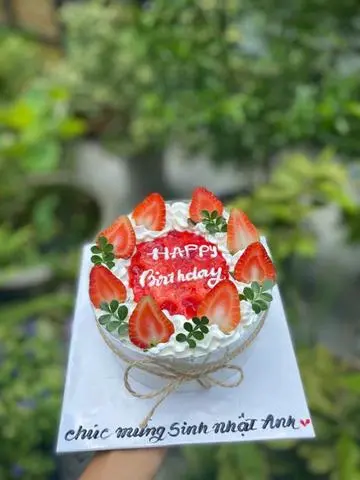 Hình ảnh bánh kem dâu 13cm 149k 