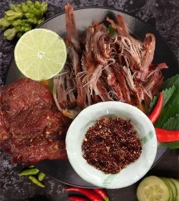 Hình ảnh Bò 1 nắng muối kiến vàng