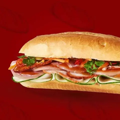 Hình ảnh Bánh mì thịt chả Thập Cẩm