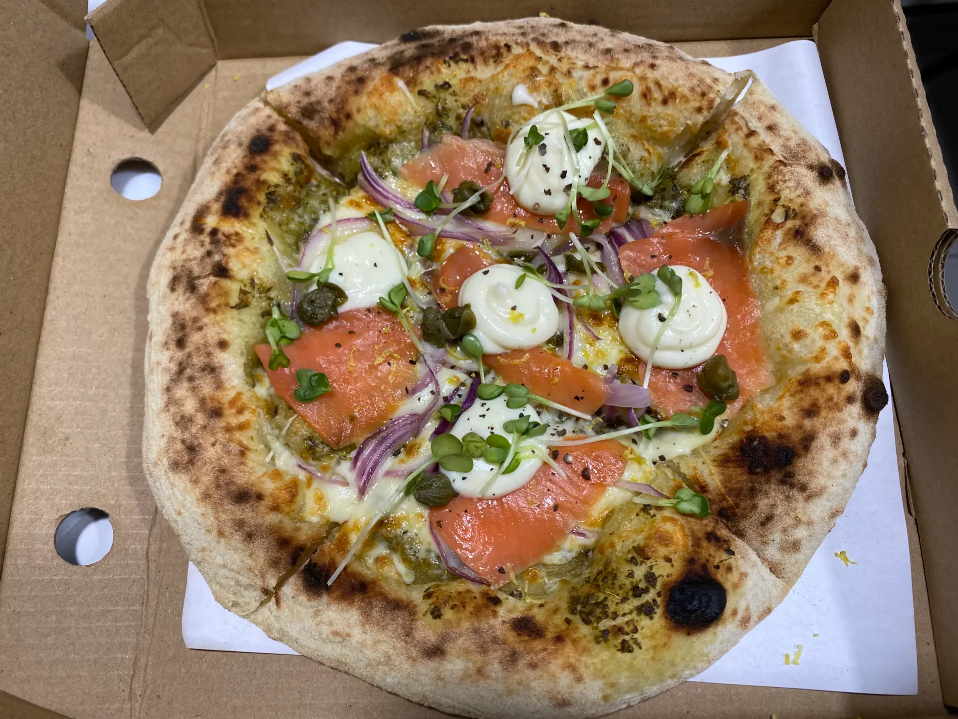 Hình ảnh Smoked Salmon Pizza (special) 