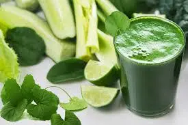 Hình ảnh Nước ép táo - cần tây