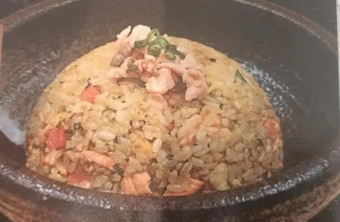Hình ảnh Cơm chiên cá hồi